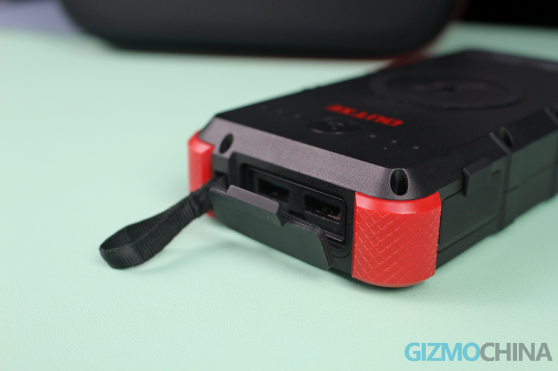 OUTXE W20 Power Bank
