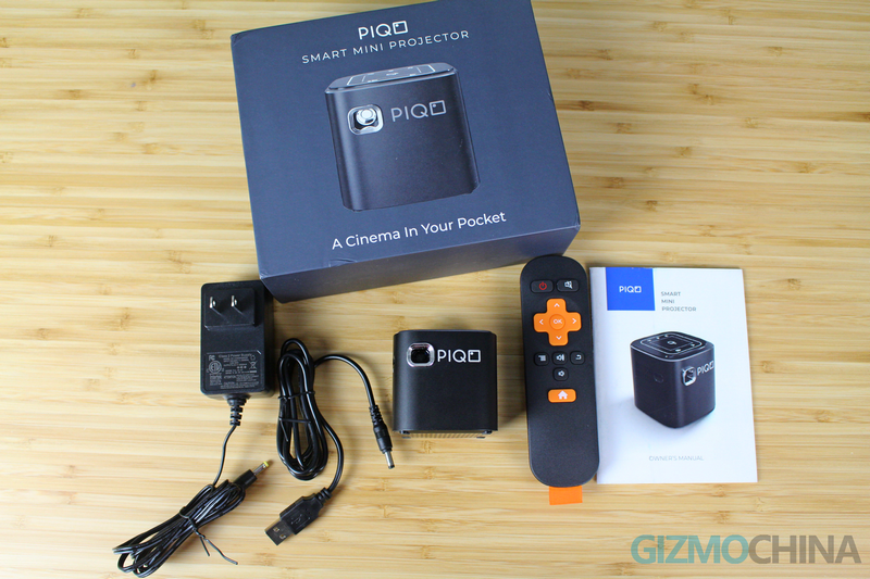   PIQO Smart Mini Projector 