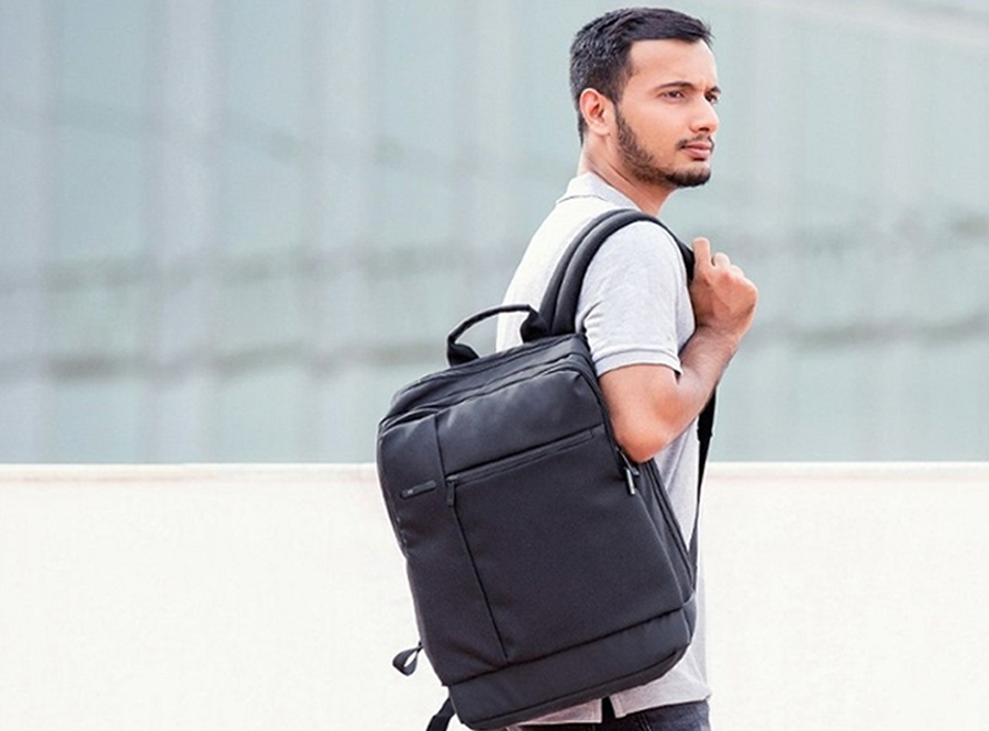 Xiaomi Mi Classic Business Style Men Commuter Backpack 17L Capacity for 15.6 Inch Laptop