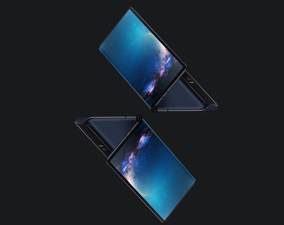 Huawei Mate X outfold