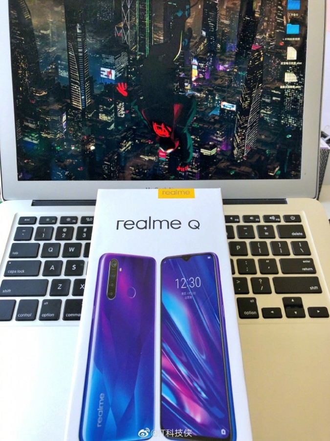 Realme Q teaser and hands-on pictures affirm it is the ...