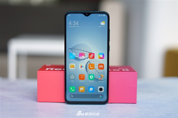 Tampak depan Redmi Note 8 Pro.
