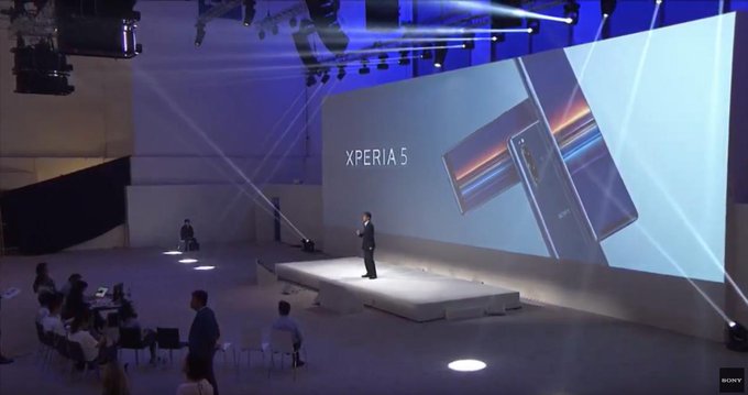 Xperia 5 live stream testing 
