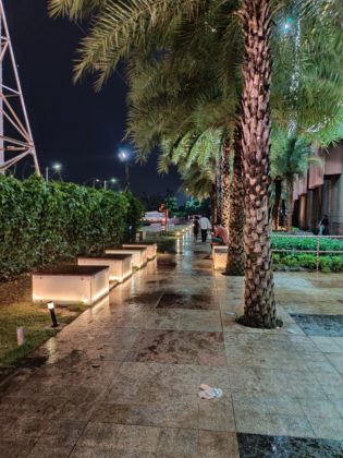 OnePlus 7T Camera Sample Nightscape