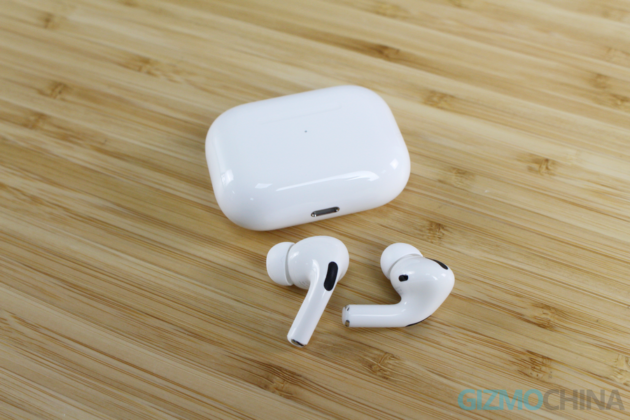 AirPods Pro hands on 07
