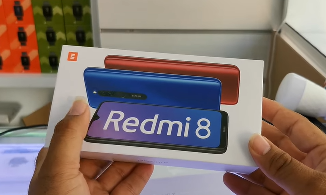 Redmi 8 unboxing featured