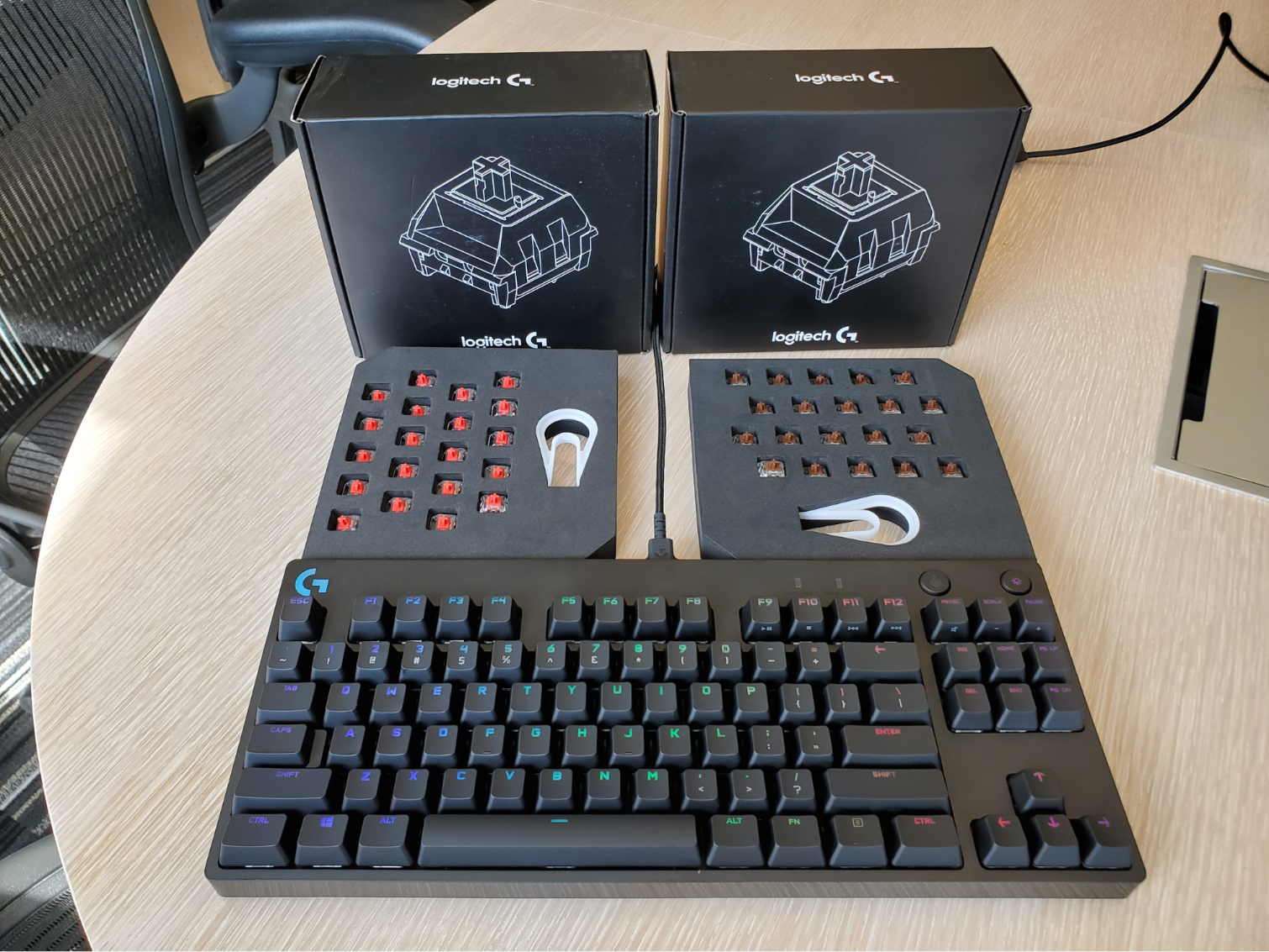 G pro x gaming. Клавиатура логитеч g Pro x. Клавиатура Logitech g Pro. Logitech g Pro x Mechanical Keyboard. Logitech g Pro x клавиатура.