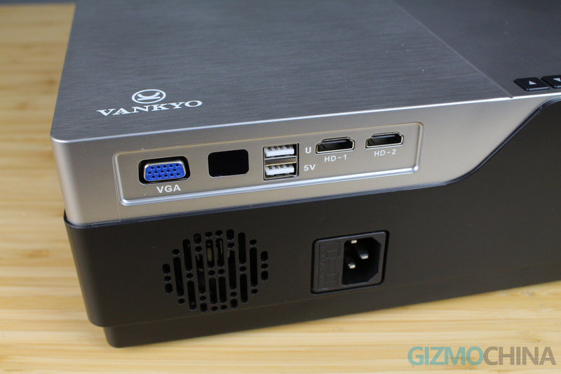 Vankyo V600 Projector Review