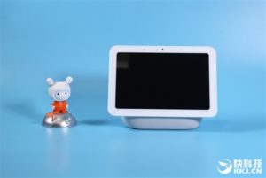 Mi AI Touchscreen Speaker Pro 8
