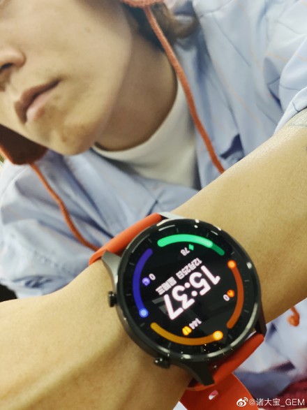 Xiaomi Watch Color live photo