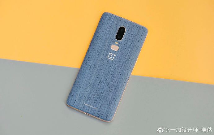 OnePlus 6 Wood Canvas Blue Model