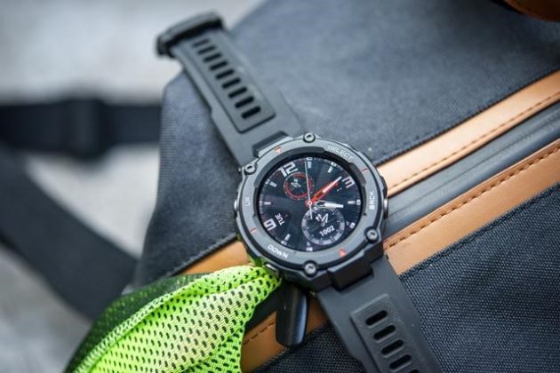 amazfit t rex on hand