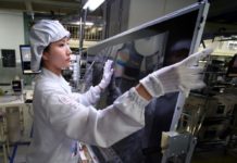 LCD shipments for small to mid sized panels to stay level till 2025