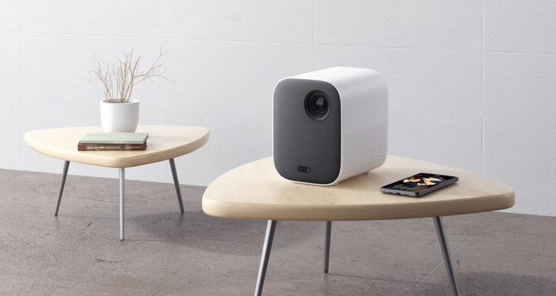 Xiaomi Mi Smart Compact Projector 03