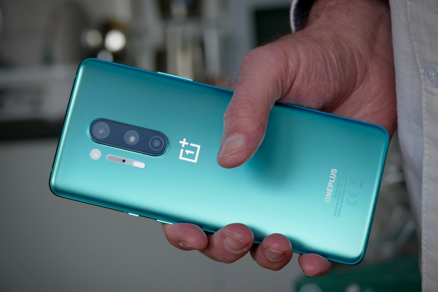 OPPO's ColorOS Beta is now available for the OnePlus 8 smartphone in ...