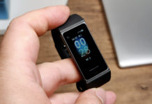 Redmi Smart Band will launch in India on September 8 Redmi Band