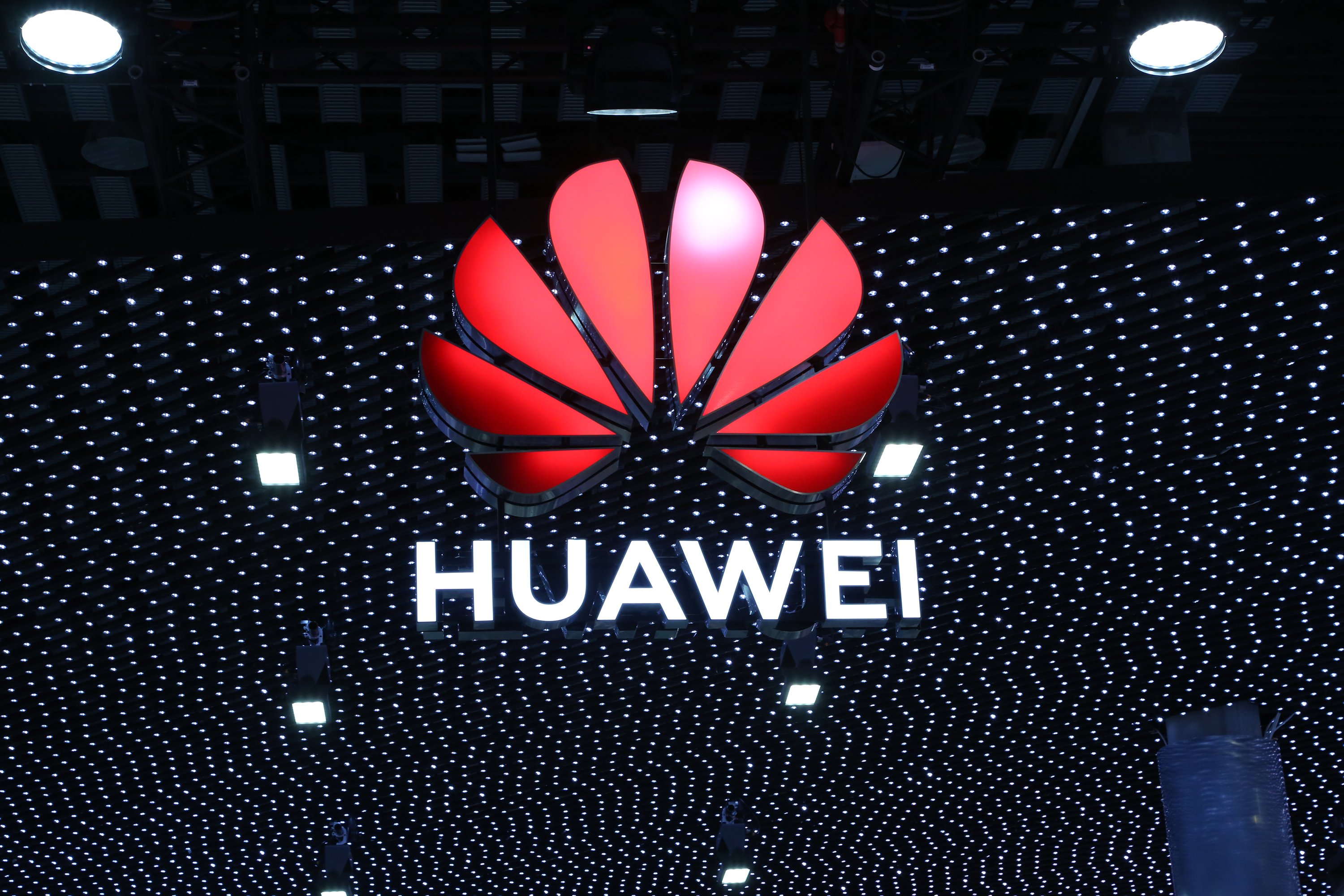 Huawei Logo MWC 2019
