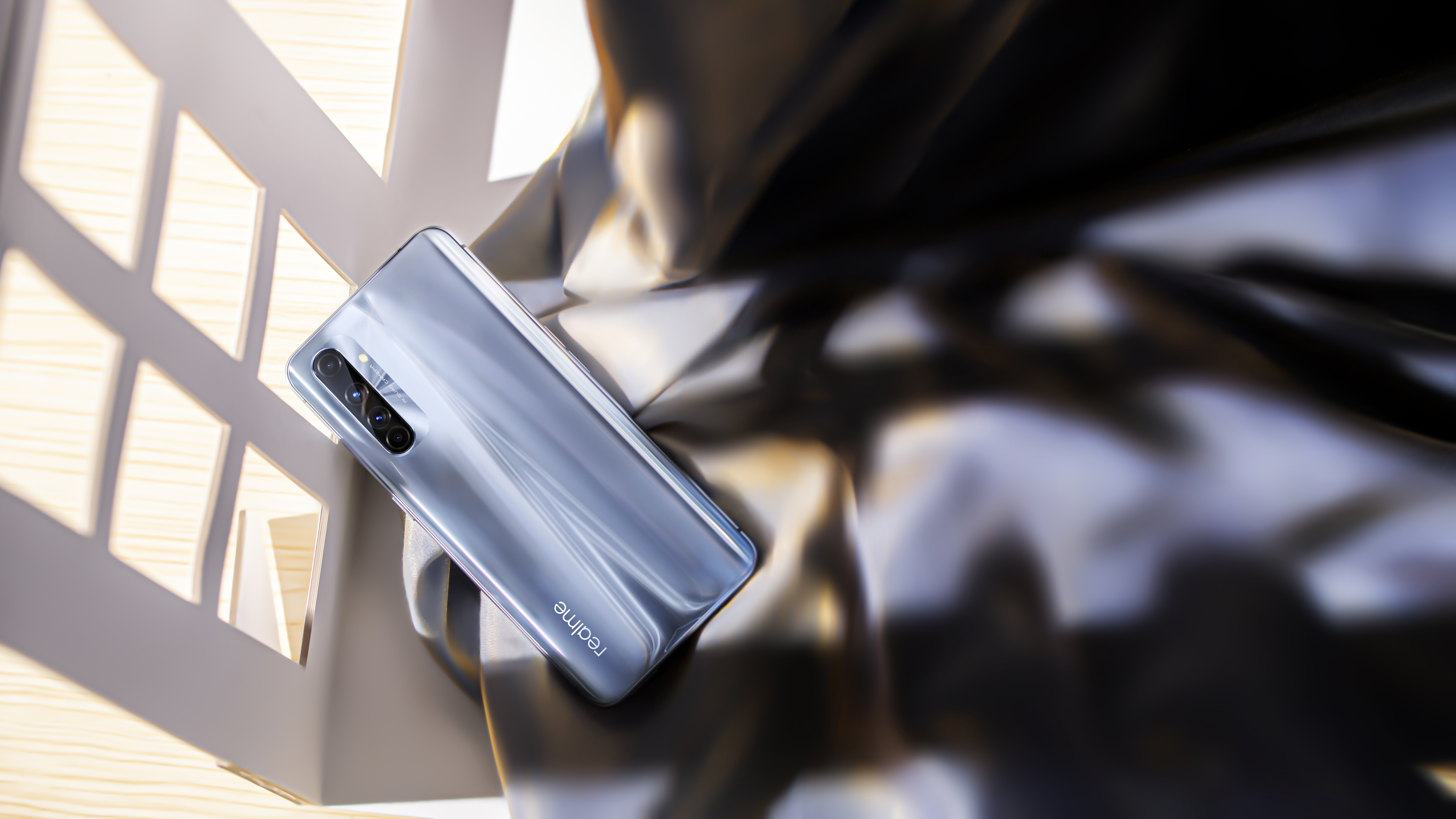 تم تأكيد تفاصيل عرض Realme X50 Pro Player Edition