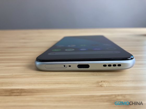 Realme X3 SuperZoom: два USB-порта C