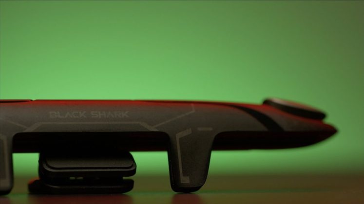Black Shark Shoulder Buttons