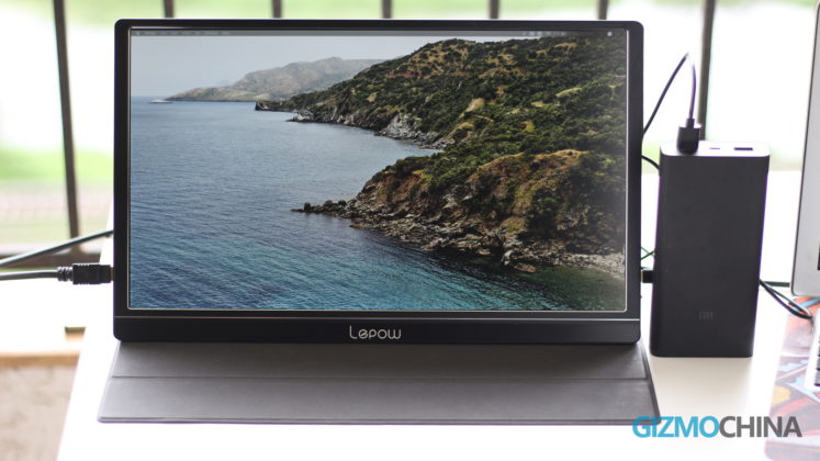 Lepow Portable Monitor Review 01