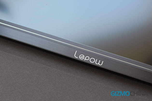 Lepow Portable Monitor Review 06