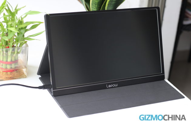 Lepow Portable Monitor Review 26
