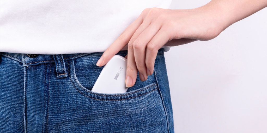 Oppo 50W mini SuperVOOC Charger Featured