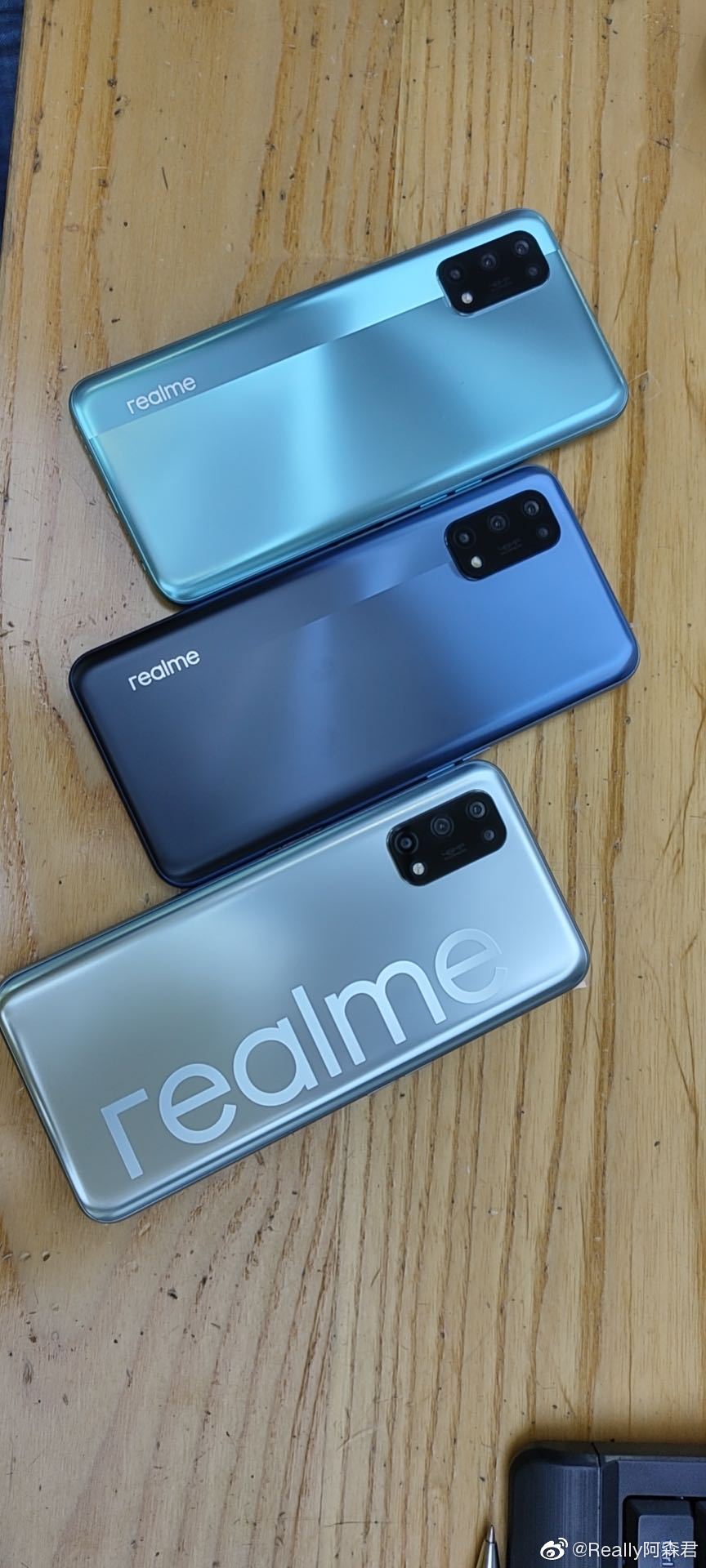 Realme V5 live shots appear to reveal key specs, color variants ...