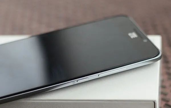 ZTE details technologies it pioneered in the mobile industry 3 ZTE Grand S II