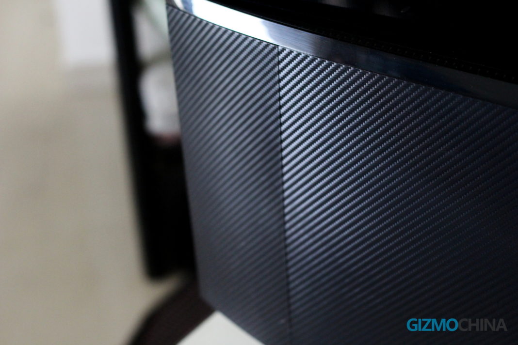 OnePlus TV U1 Back Cover Closed