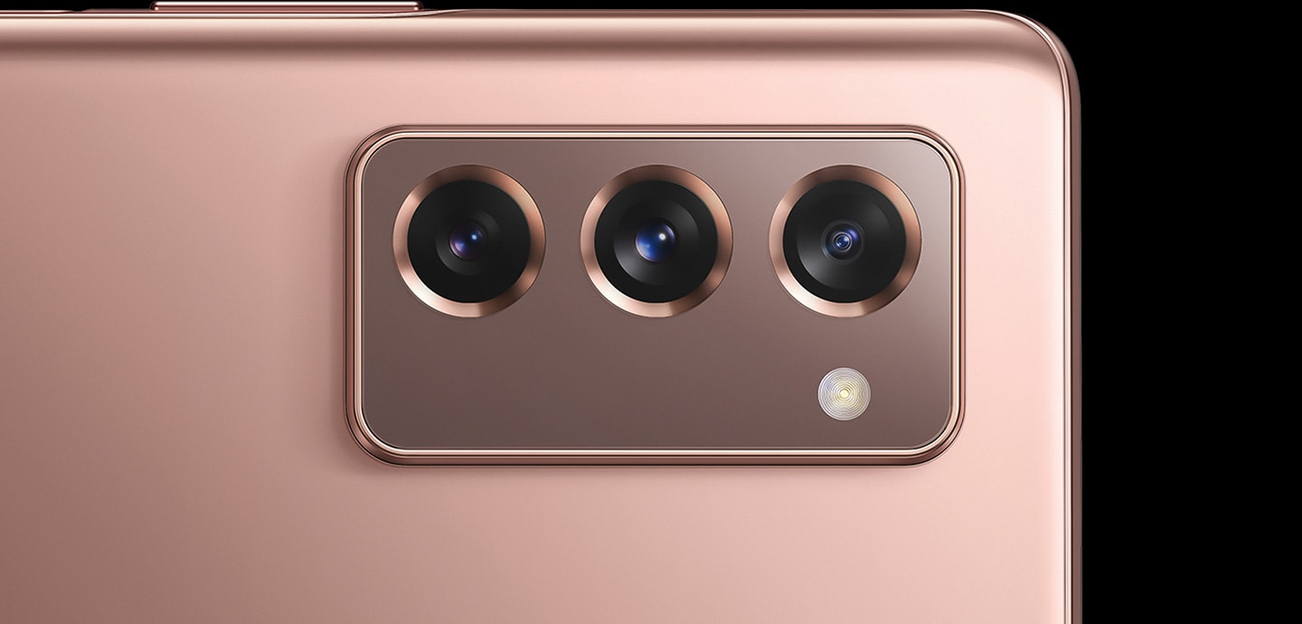 Galaxy Z Fold 2 camera