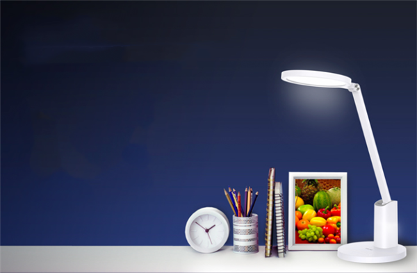 smart desk light