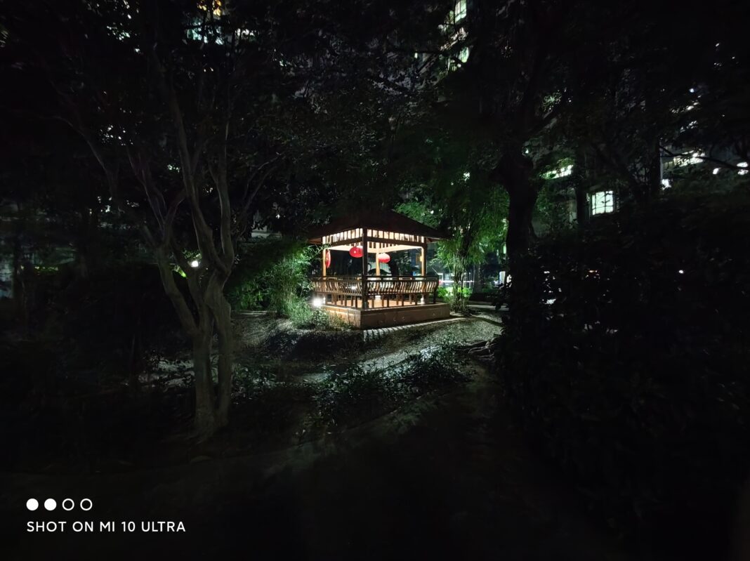Xiaomi Mi 10 Ultra wide-angle night (4)