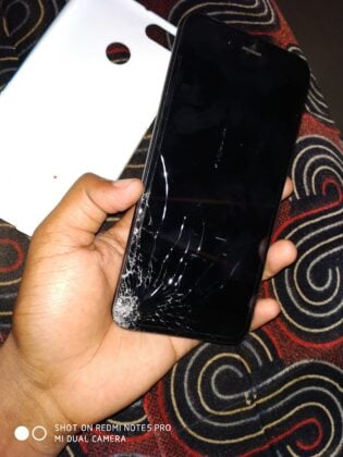 Xiaomi Mi A1 Broken Display Glass Sudarshan R