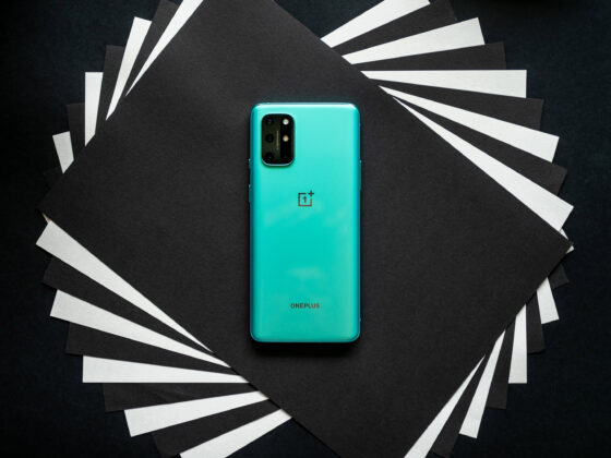 OnePlus 8T 5G arrives with Android 11, 120Hz screen, Warp Charge 65 & more! 10 OnePlus 8T 5G