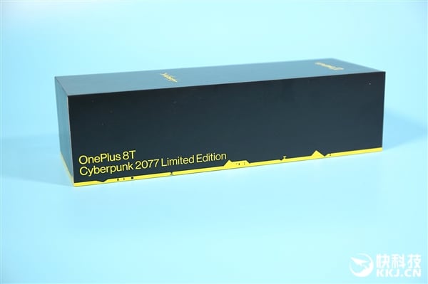 OnePlus 8T Cyberpunk 2077 Limited Edition Hands-on pictures 18