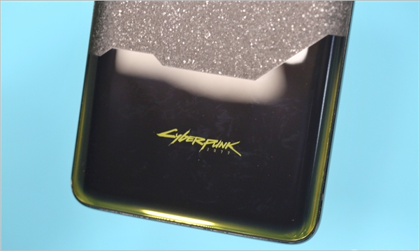 OnePlus 8T Cyberpunk 2077 Limited Edition Hands-on pictures 13