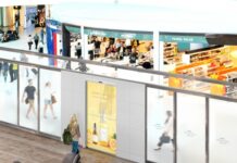 LG to develop auto doors that use transparent OLED displays LG