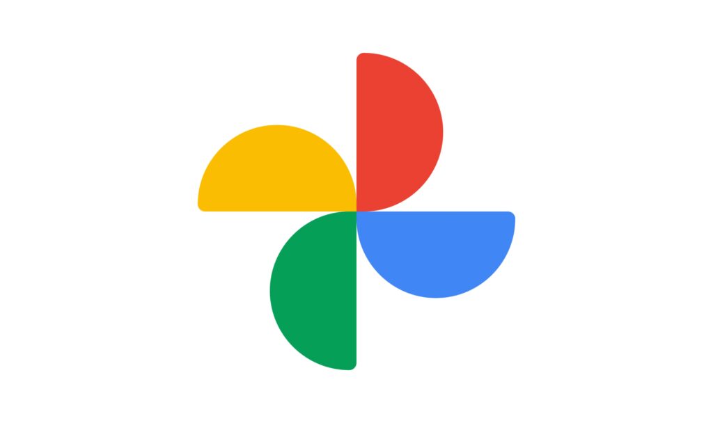 Google फ़ोटो लोगो चित्रित किया गया