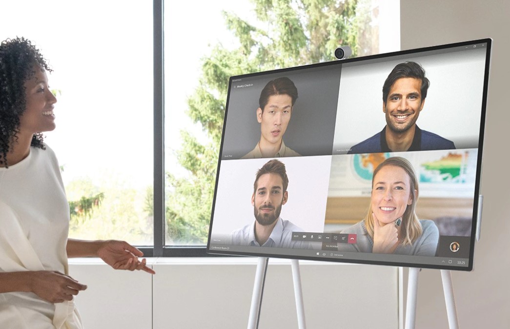 Surface Hub 2S