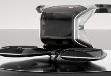 GM unveils a futuristic self driving Cadillac that can fly GM