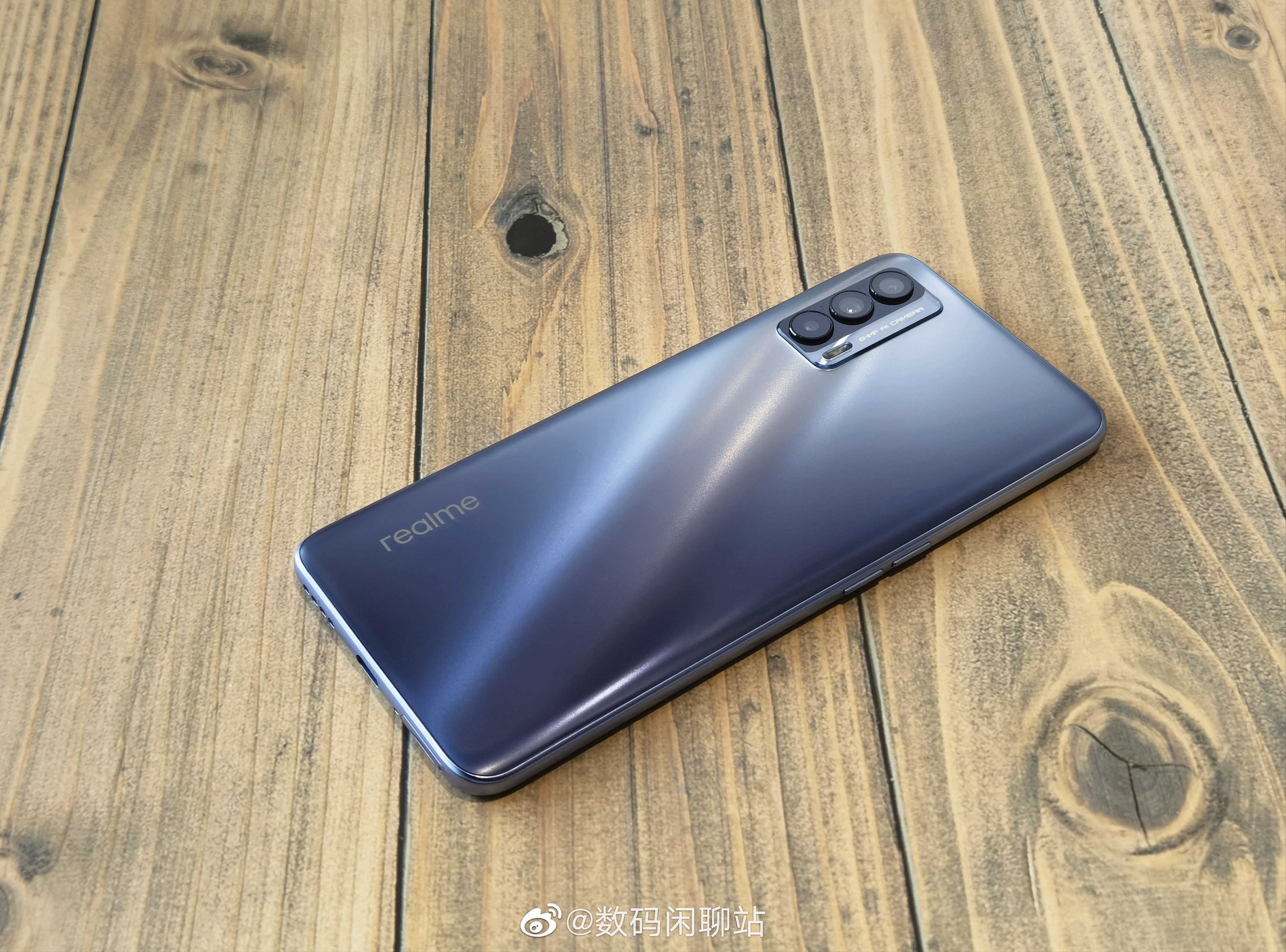 Se filtró una toma en vivo de Realme V15 antes del evento de presentación