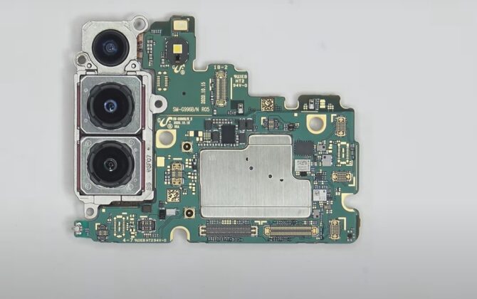 Galaxy S21+ Teardown