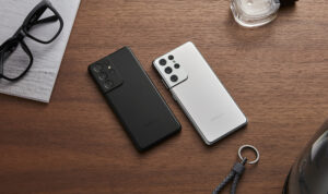 சாம்சங் கேலக்ஸி எஸ் 21 அல்ட்ரா பாண்டம் பிளாக் பாண்டம் வெள்ளி 01 அறிமுகப்படுத்தப்பட்டது