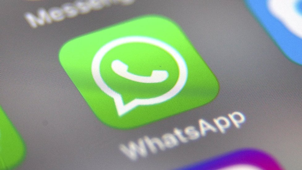 WhatsApp message reaction feature now allows use of all emojis - Gizmochina