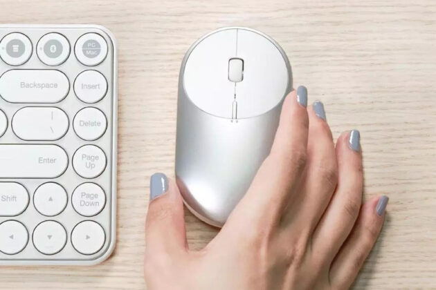Xiaomi Mi Portable Mouse 2 goes on sale in China after successful crowdfunding 7 Xiaomi Mi Portable Mouse 2 Silver Featured 01