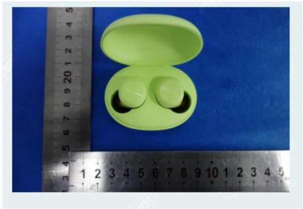 realme-Buds-Q2