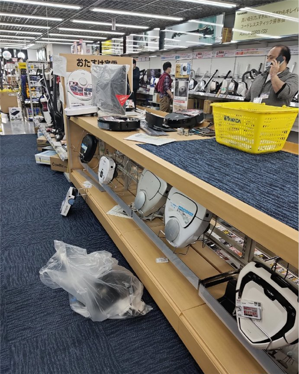 Roborock S6 MaxV robot vacuum cleaner hits Japan and it is already