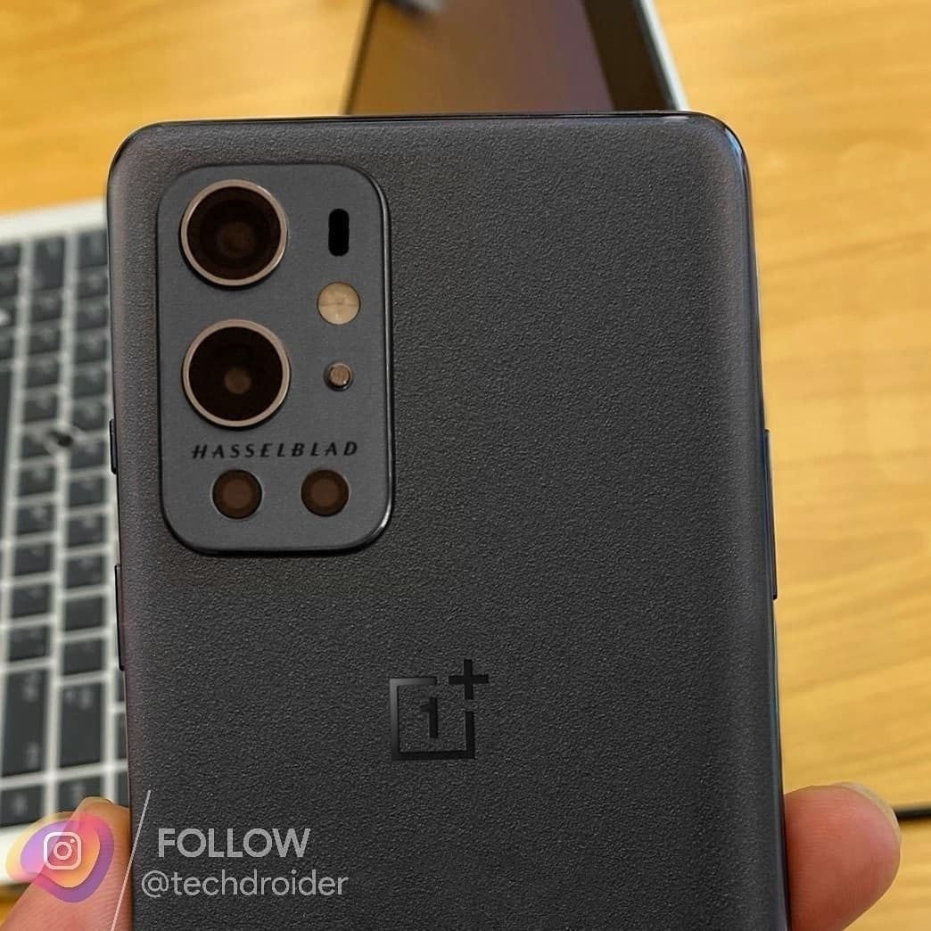 Oneplus 9 Pro Stellar Sandstone Black Poses For The Camera Gizmochina